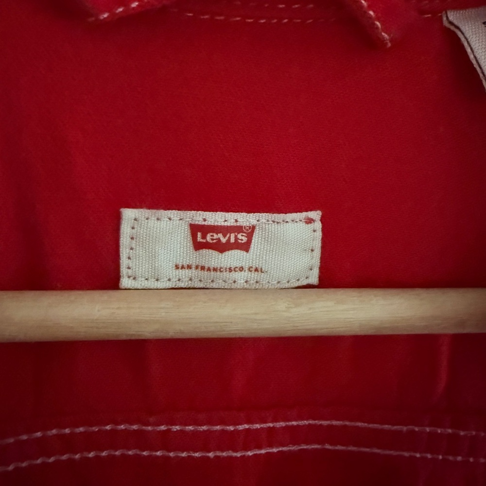 Levi’s Cropped Taper Denim Overalls | Jumpsuit Red size XS - Picture 4 of 4